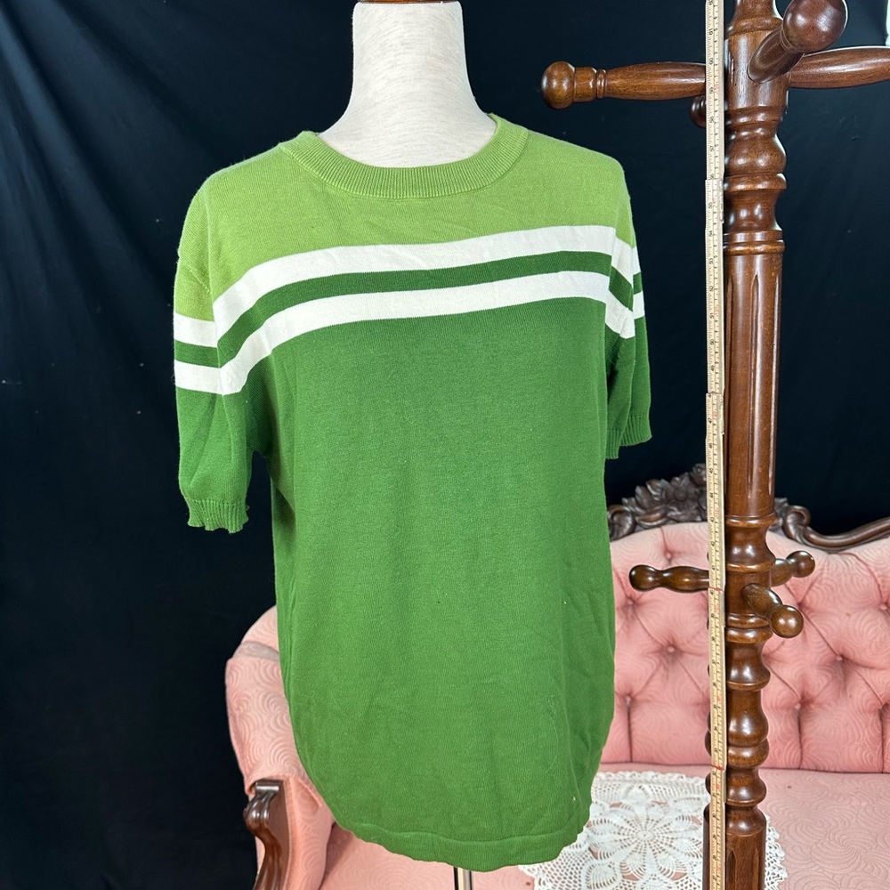 Green and cream oxknit short sleeve knit
